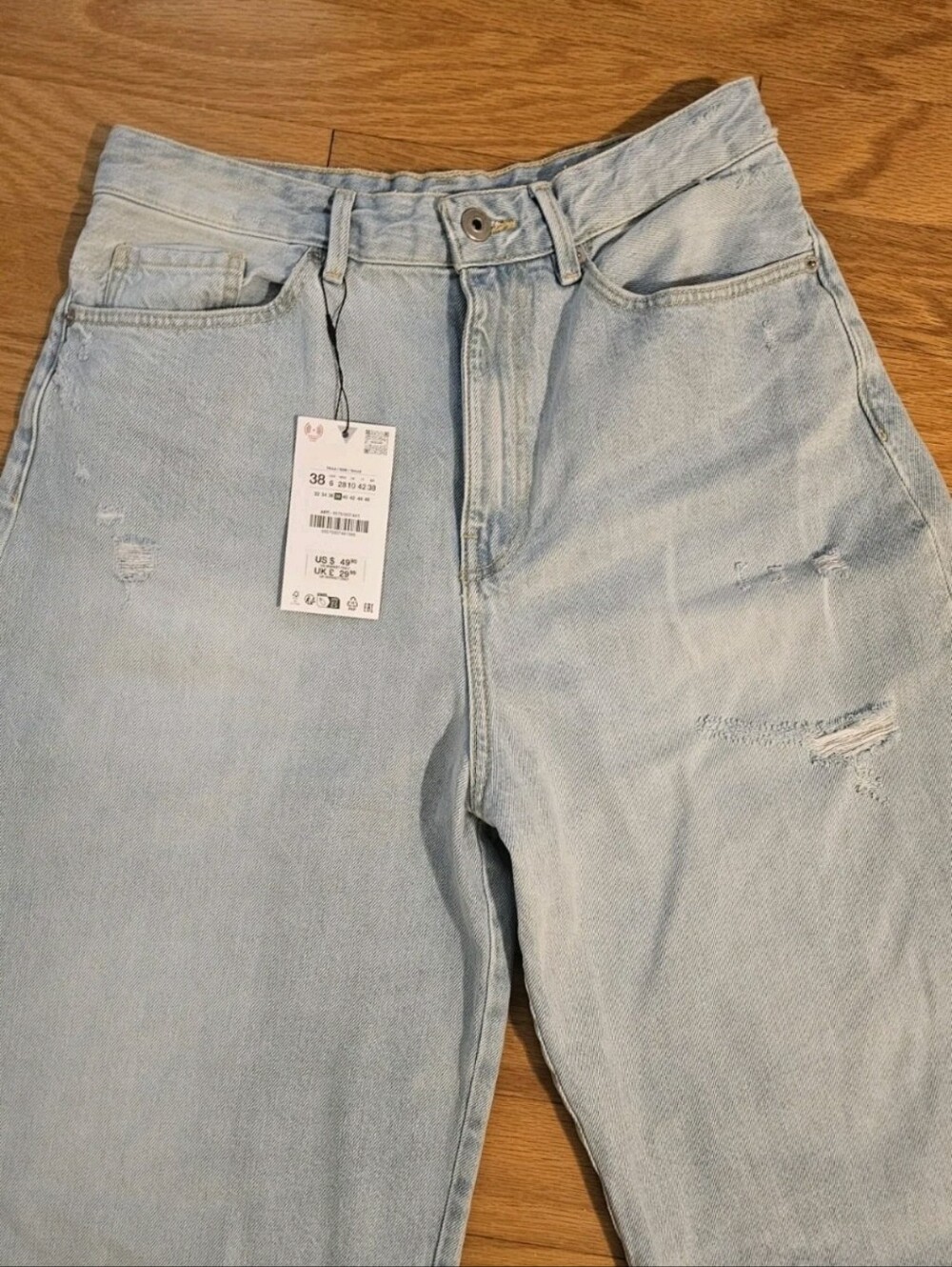 Zara High Rise Light Wash Long Denim Shorts US8 NWT - Retail $50 -revolve - Picture 8 of 9